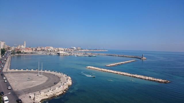 Bari