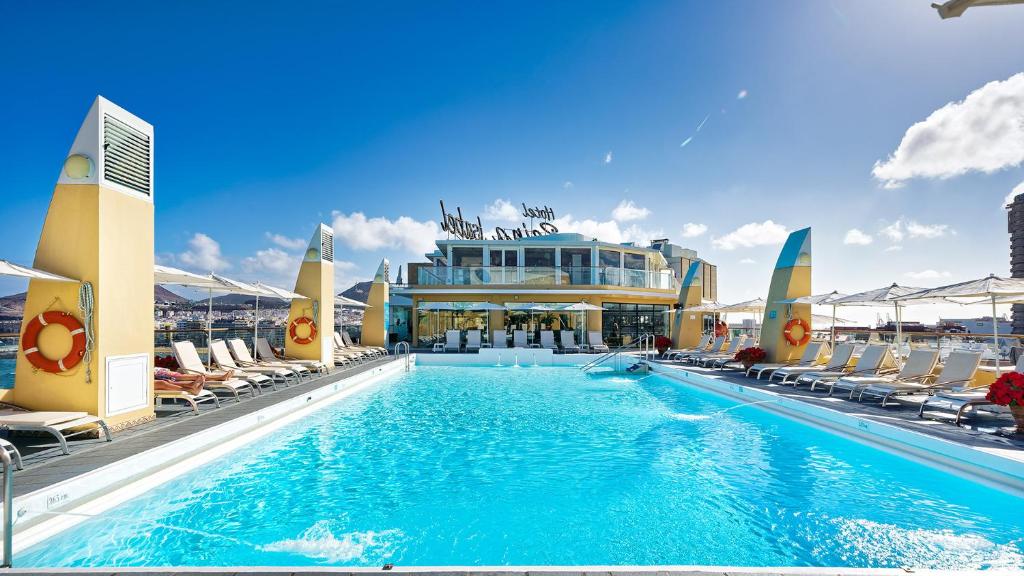 Kamer met balkon aan Las Canteras