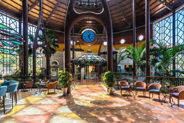 Los Guayres & restaurantfaciliteiten