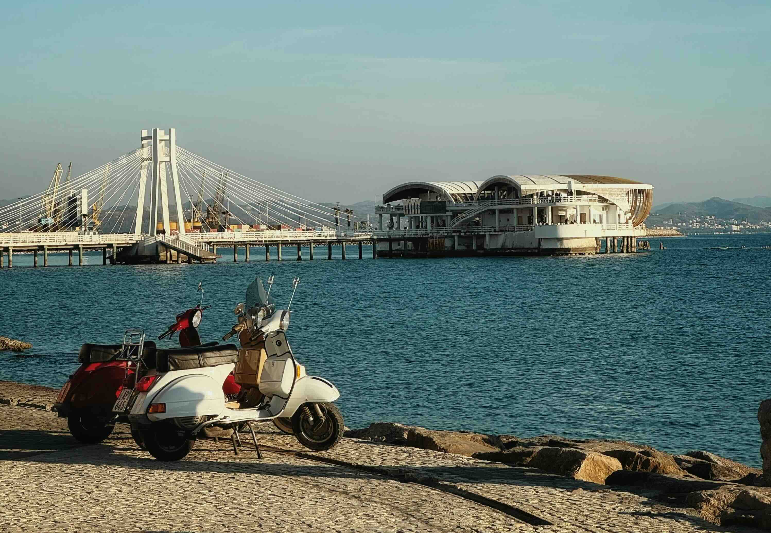 Letzter Blick auf die Promenade von Durr&euml;s