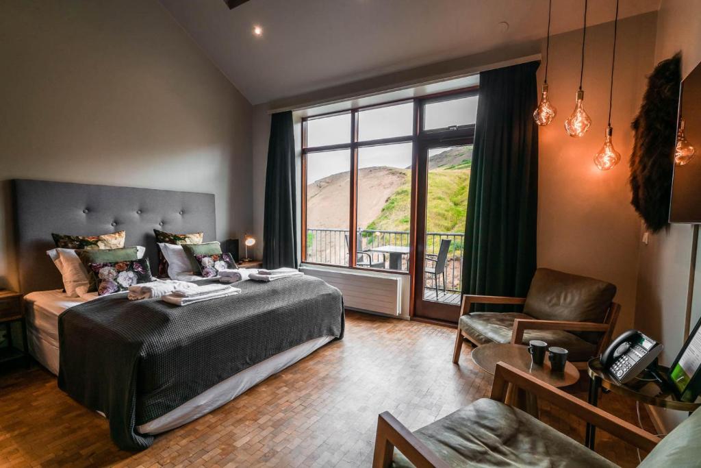 Moderne kamer in Frost and Fire