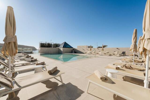 Hotel Reverón Plaza