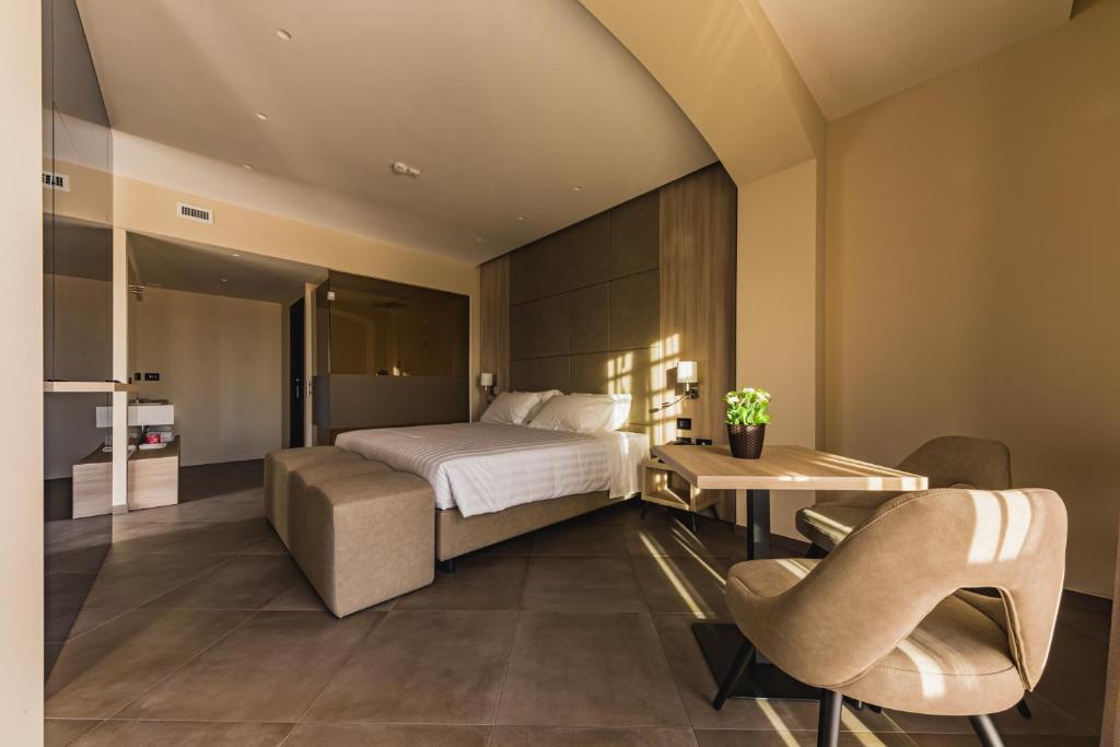 Infinity-Pool Salina Hotel