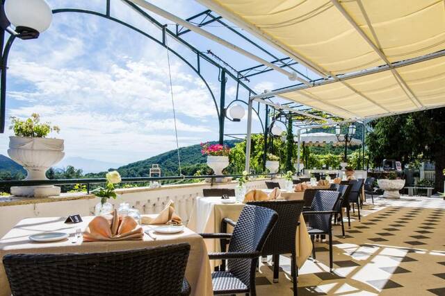 Hotel Scapolatiello – zwembad en uitzicht