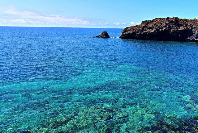 Playa Jard&iacute;n mit Lavasand