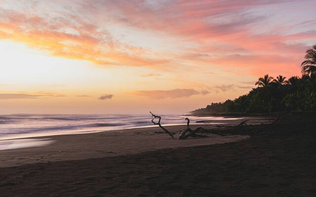 Zonsondergang Tortuguero