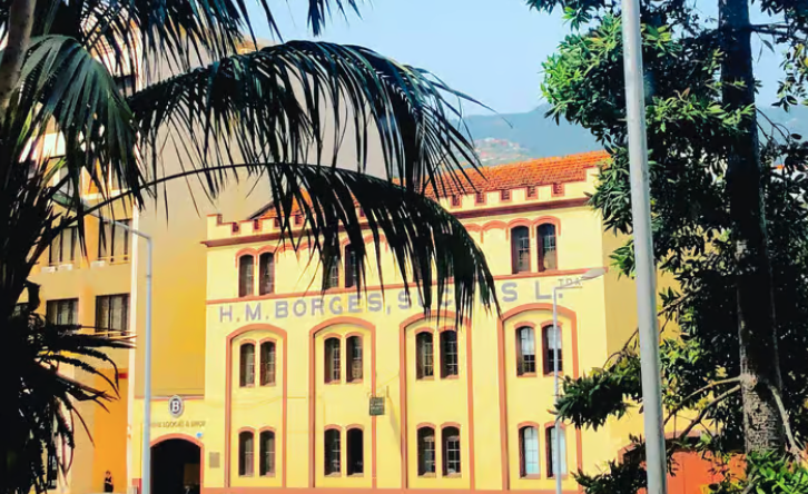 Madeira-Weinf&auml;sser im Keller