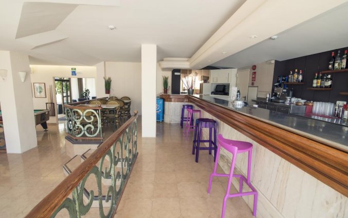 Bar van Hotel Azuline Mediterraneo op Ibiza