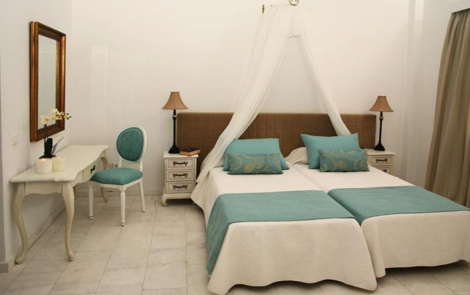 Tweepersoonskamer van Hotel Imperial Med in Santorini
