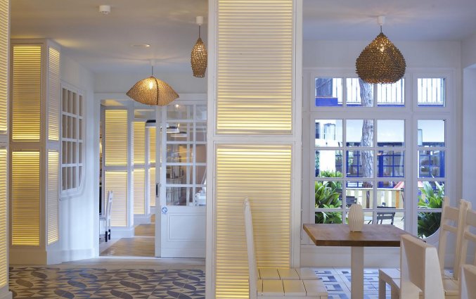 Lobby van hotel Els Pins aan de Costa Brava