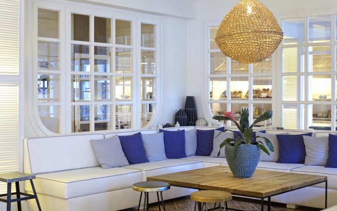 Lounge van hotel Els Pins aan de Costa Brava