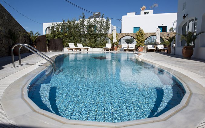 Buitenzwembad van Hotel Zannis op Mykonos