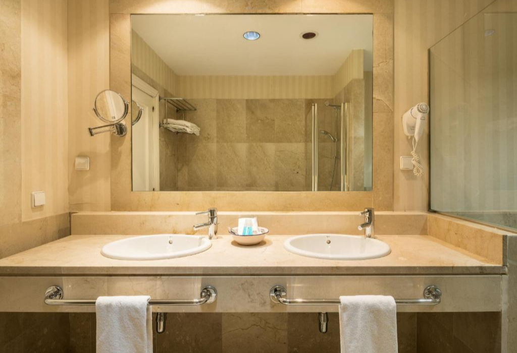 Badkamer Ilunion Alcora Sevilla