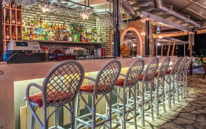 Bar van Hotel Iliada Beach op Corfu