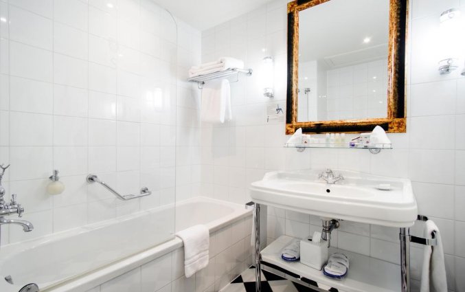Badkamer van Hotel Grand Palace