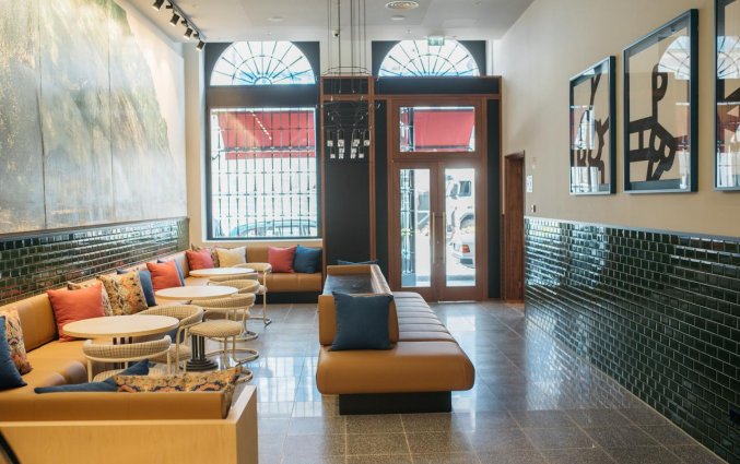 hotel the house ribeira bar en lounge