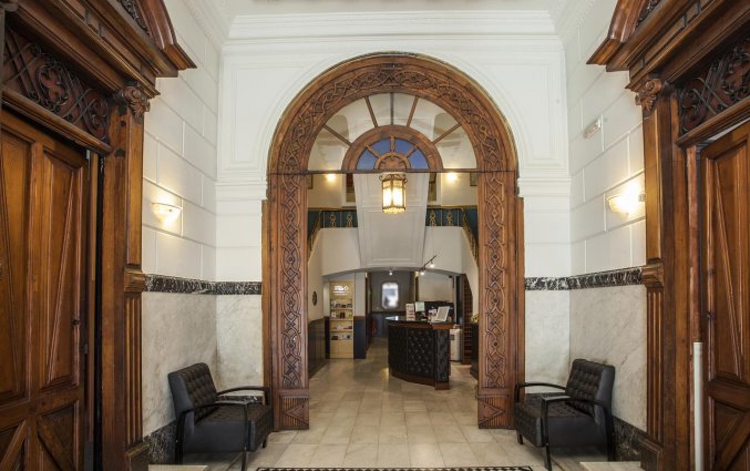 Receptie van hotel Hotel Olympia Cónsul del Mar stedentrip Valencia