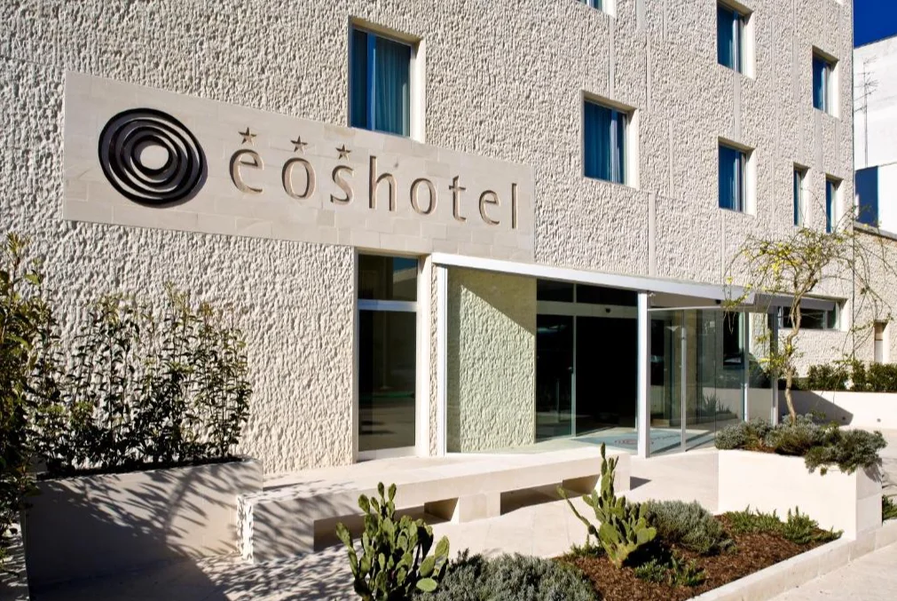 Hotel Eos