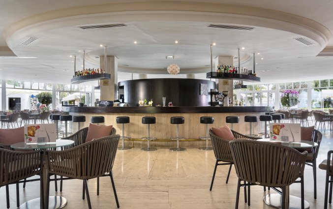 De bar van Hotel Hipotels La Geria Lanzarote