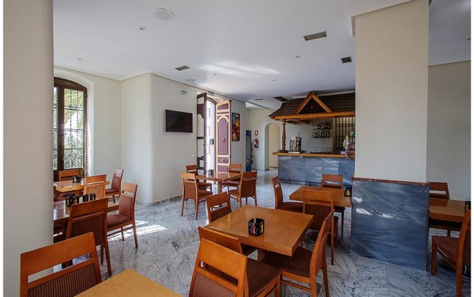 Bar van Hotel Abetos del Maestre Escuela in Andalusie