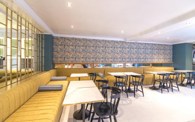 Ontbijtzaal van Hotel Petit Palace Puerta de Triana in Sevilla