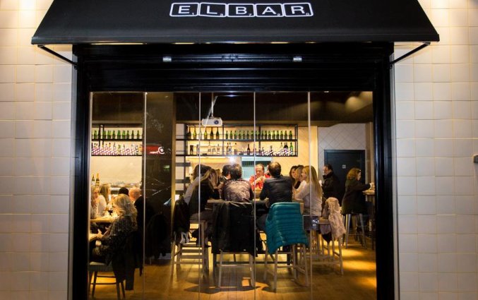 Entree restaurant van Hotel Rooms Ciencias in Valencia