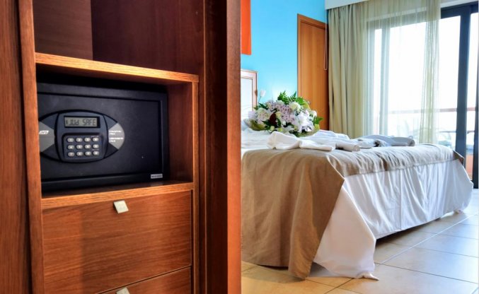 Tweepersoonskamer van Hotel Kiani Beach Resort op Kreta