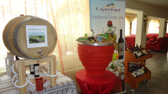 Buffet in Hotel Kalyves beach op Kreta