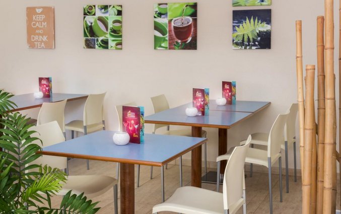 Ontbijtruimte in Hotel Sorrabona aan de Costa Brava