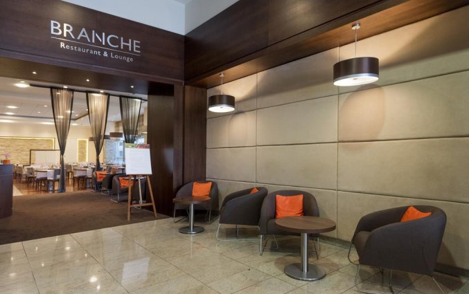 Bar en lounge van Hotel Golden Tulip Warsaw Centre