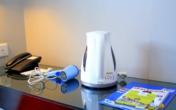 Faciliteiten tweepersoonskamer van Hotel Loft Legian op Bali