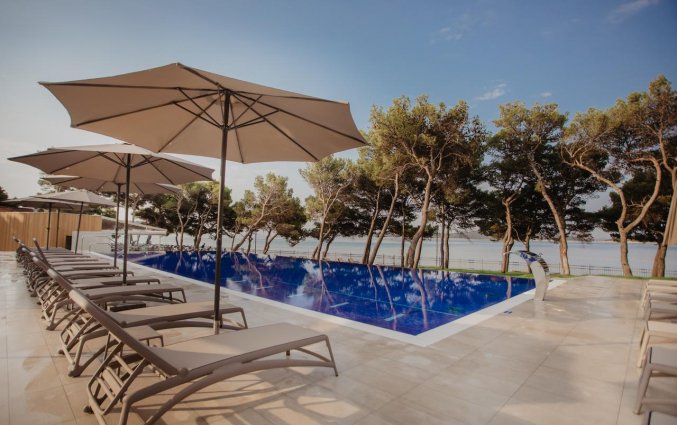 Zwembad van Hotel Villas Arausana & Antonia in Dalmatië