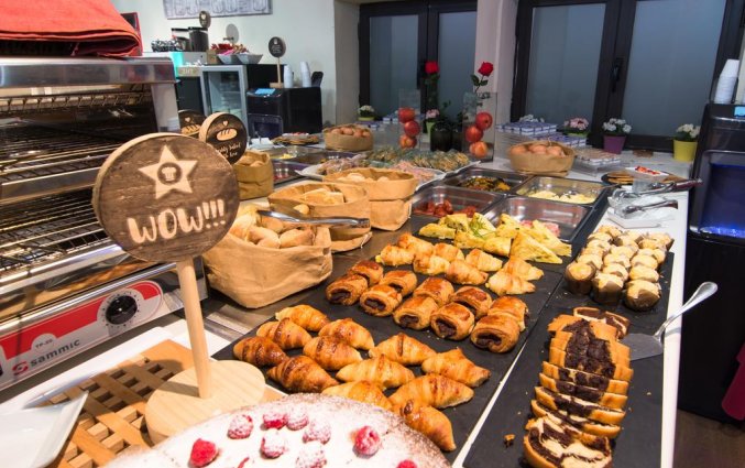 Ontbijt van Hotel Petit Palace Arana in Bilbao