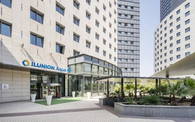 Entree van Hotel Ilunion Aqua 4 in Valencia