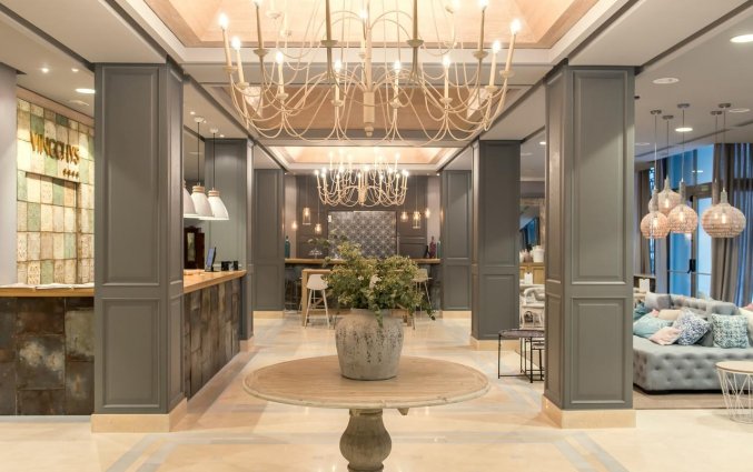 Lobby van Hotel Vincci Lys in Valencia