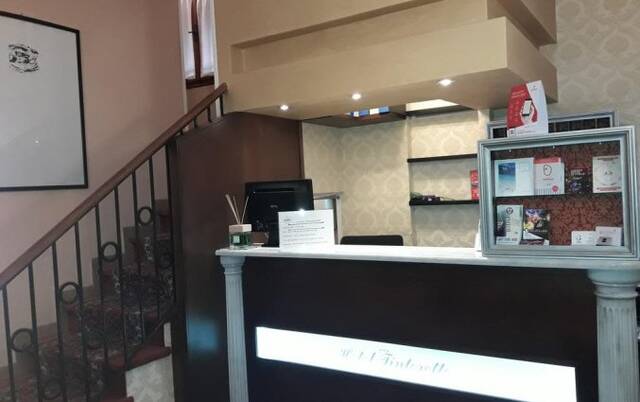 Receptie van hotel Tinoretto
