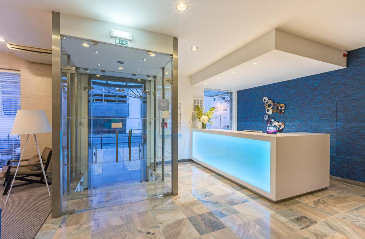 Entree en receptie van Hotel Baltum in de Algarve