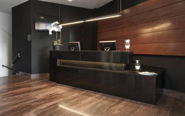 Receptie van hotel Exe Moncloa Madrid