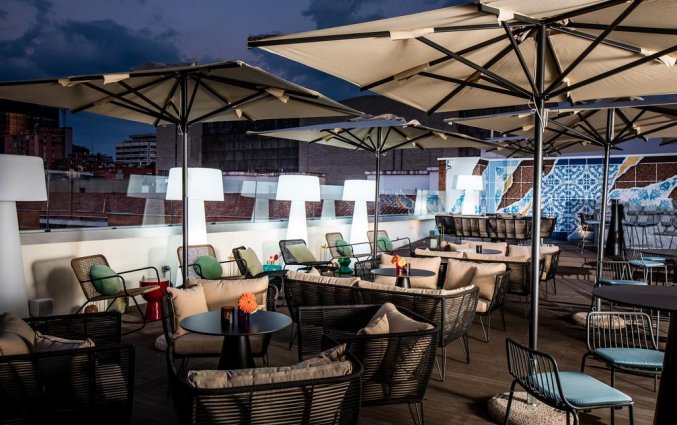 Terras van hotel NYX in Madrid