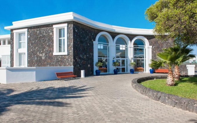 Buitenkant van Relaxia Olivina in Lanzarote