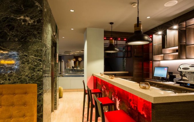 Leonardo Boutique Hotel - Bar,