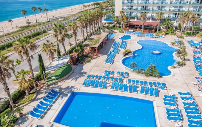 Zwembad van hotel Golden Taurus Aquapark in Costa Brava