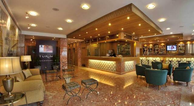 Receptie en lobby van Hotel Turim Lisboa in Lissabon