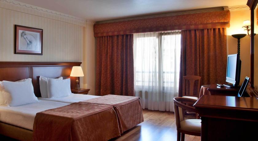 Tweepersoonskamer van Hotel Turim Lisboa in Lissabon