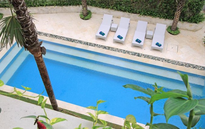 Zwembad van hotel Tapa Tepi Kali in Bali