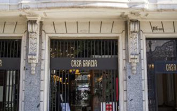 buitenkant hotel Casa Gracia in Barcelona