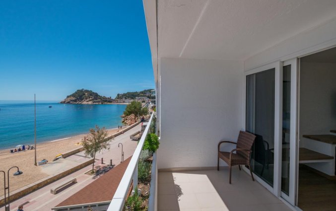 Balkon van Hotel Golden Mar Menuda aan de Costa Brava