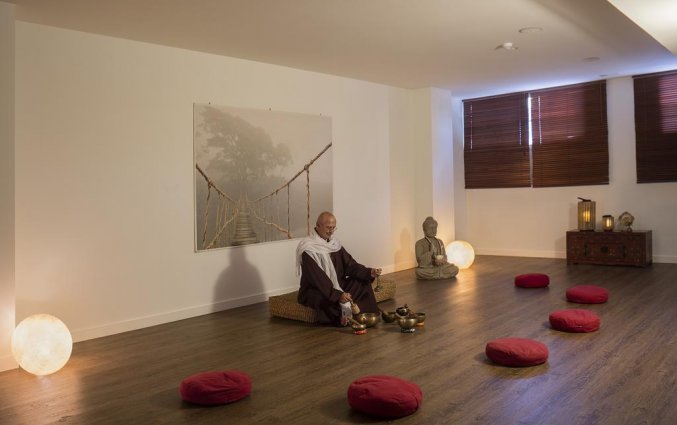 Meditaties in Hotel Luna Park & Spa