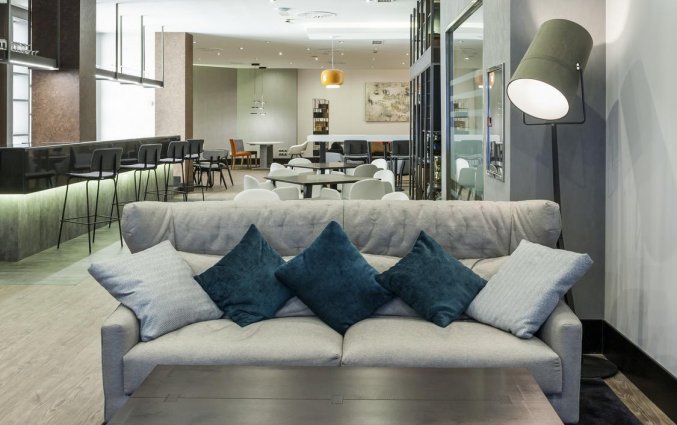 Bar in Hotel Ilunion Bilbao