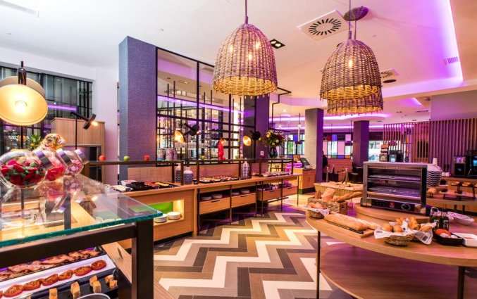 Ontbijtbuffet van NYX Hotel Bilbao by Leonardo Hotels
